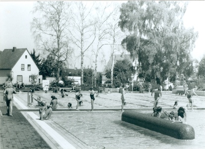 Schwimmbad 1991