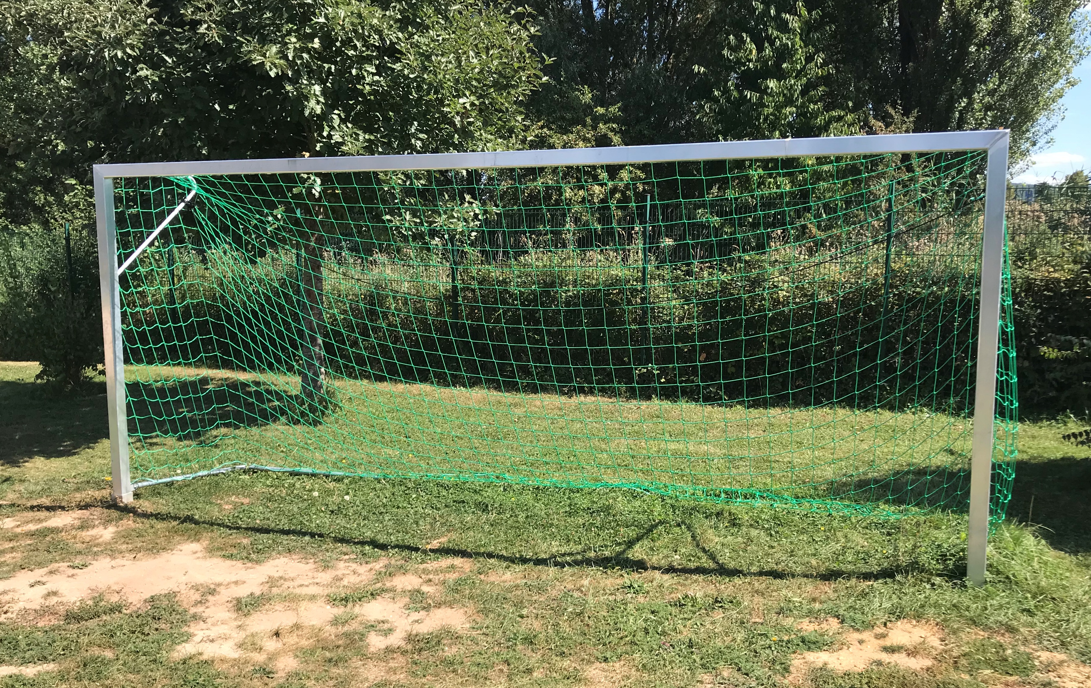 Neue Fußballtore 2025